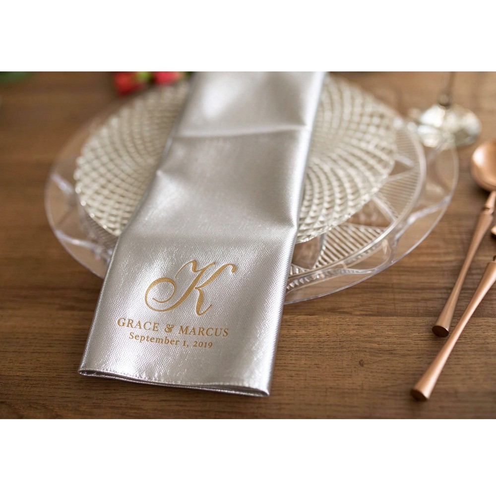 Table Number Gold - ผ้าเช็ดปากสำหรับงานค็อกเทล 100 ชิ้น ผิวสัมผัสคล้ายผ้าลินิน ปรับแต่งได้ พิมพ์ลายตัวอักษรย่อด้วยเทคนิคปั๊มฟอยล์สีทอง